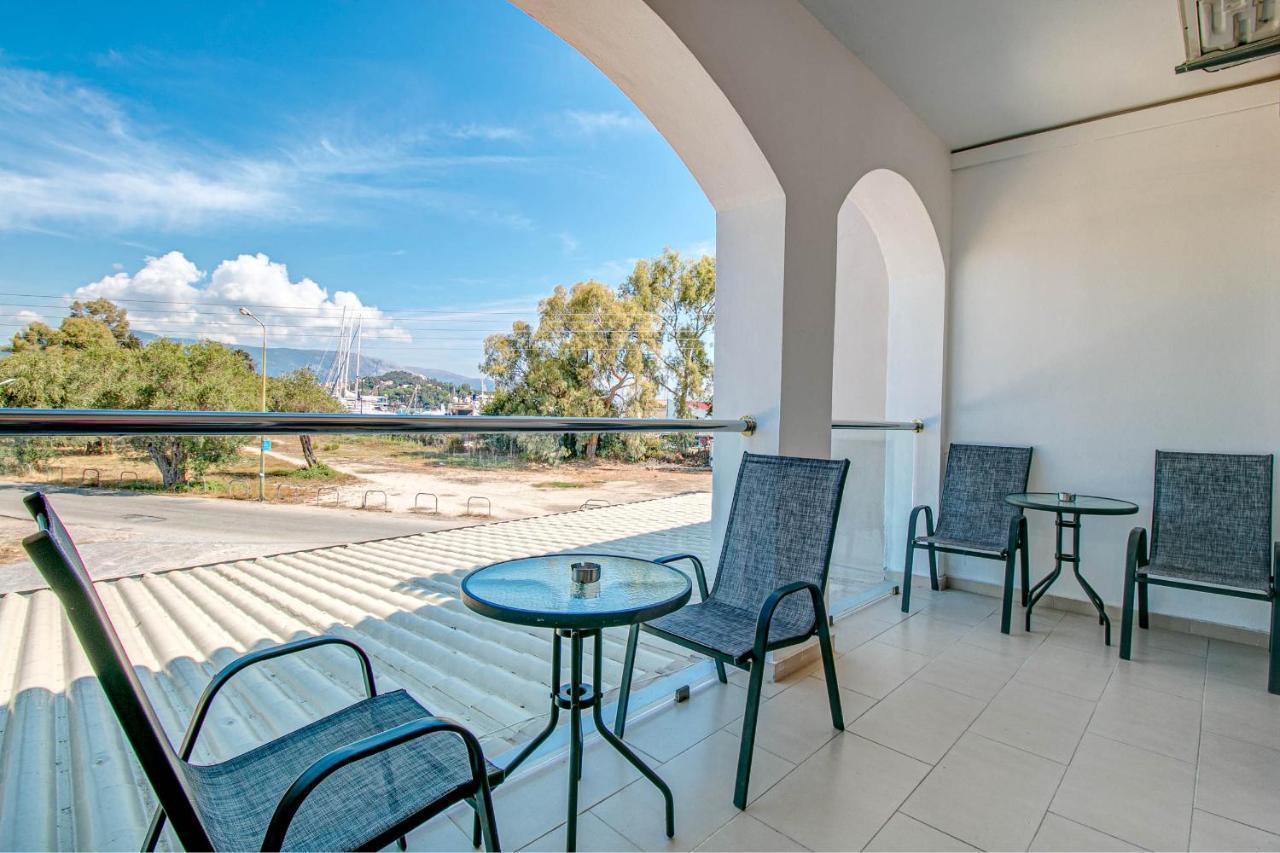 Porto Marina Aparthotel Gouvia Bagian luar foto
