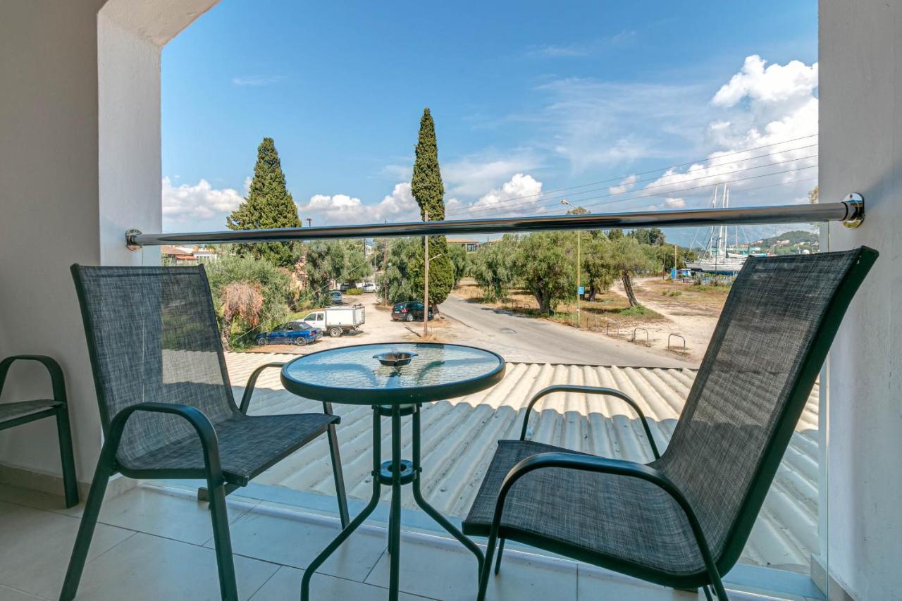 Porto Marina Aparthotel Gouvia Bagian luar foto